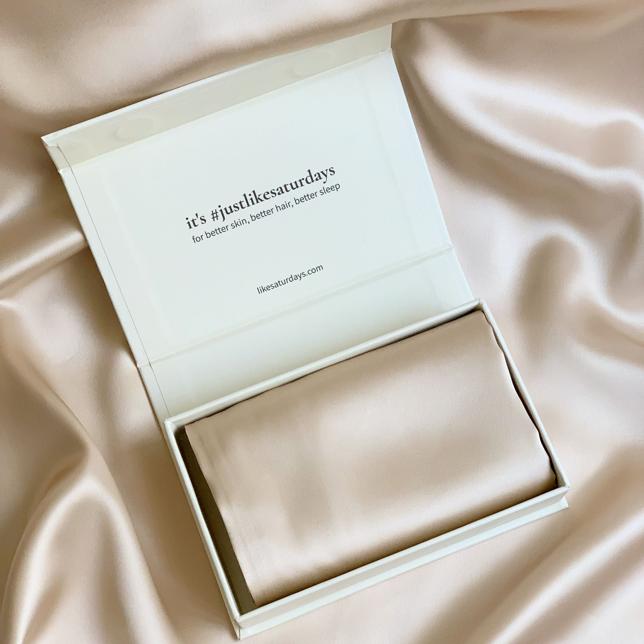 Like Saturdays Silk Pillowcase Champagne in Packaging